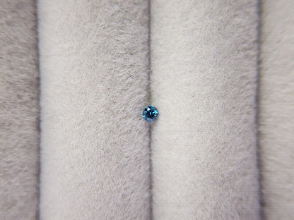 0015-3-5　ブルーダイヤモンド(トリートメント)　0.05ct