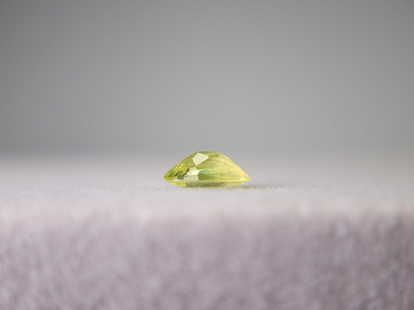 0928-3　パロットクリソベリル　0.47ct