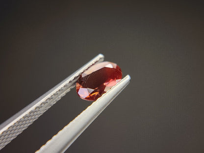 0504-13　バイカラーアンデシン　0.63ct