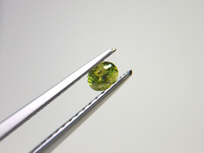 0932-1-11　スフェーン　0.12ct