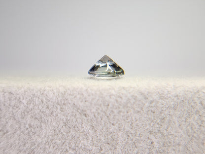 0657-29-7　ゾイサイト　0.33ct