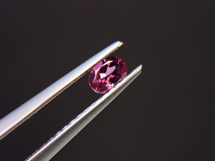 SP-21　スピネル　0.24ct