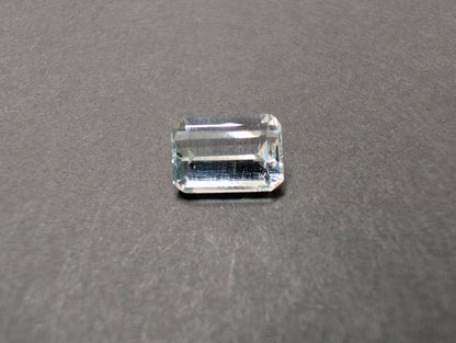 0053 バイカラートパーズ 3.69ct