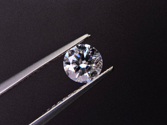 MOI-6　合成モアッサナイト　0.49ct
