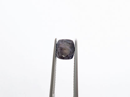 0243　アイオライトサンストーン　1.35ct