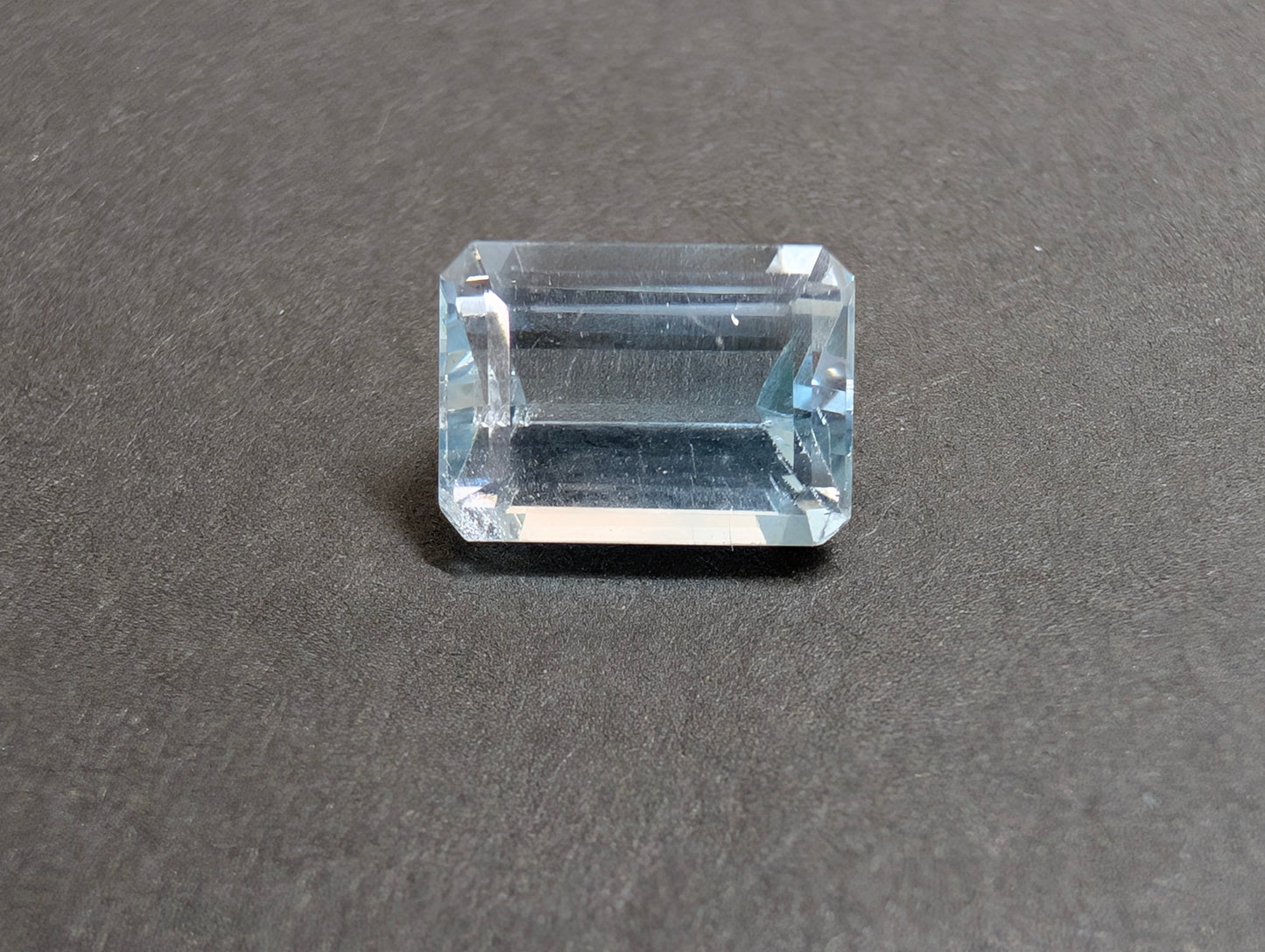 0079 バイカラートパーズ 3.31ct