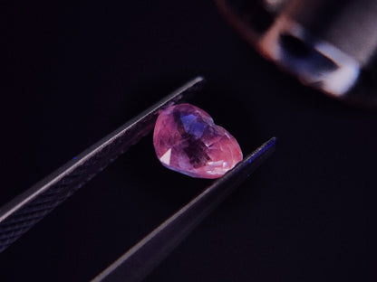 SA-68　蛍光！サファイア　0.87ct