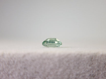 0035-2-2　グリーンカイヤナイト　0.41ct