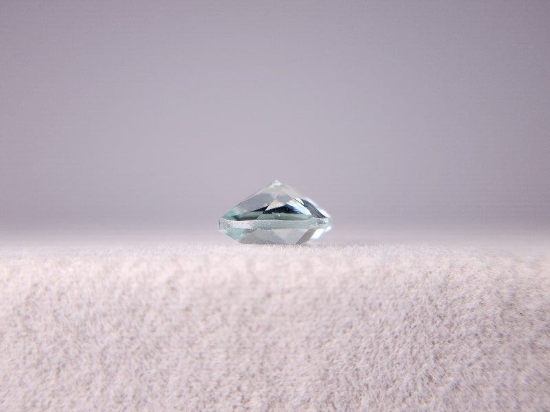 gBE-8　グリーンベリル　0.81ct