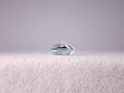 gBE-8　グリーンベリル　0.81ct