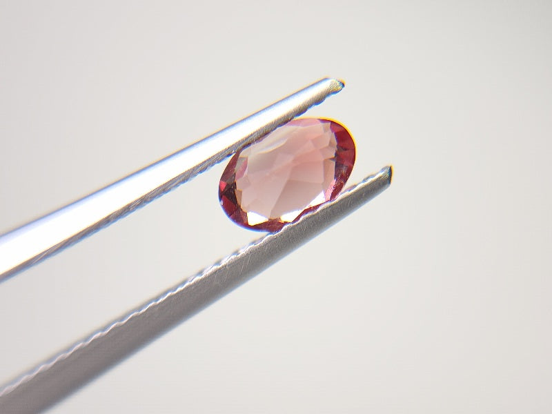 0152-1-18　バイカラーアンデシン　0.42ct