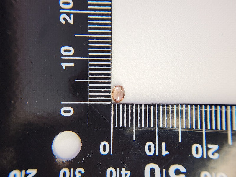 【期間限定】10/23まで　アキシナイト　0.13ct　15