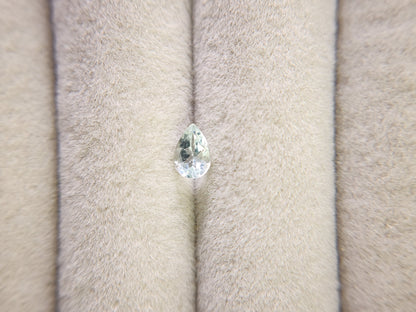 0878-2-7　グリーンベリル　0.37ct