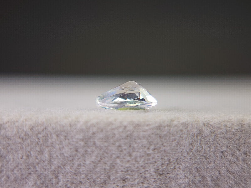 0762-22　アンデシンラブラドライト　0.32ct