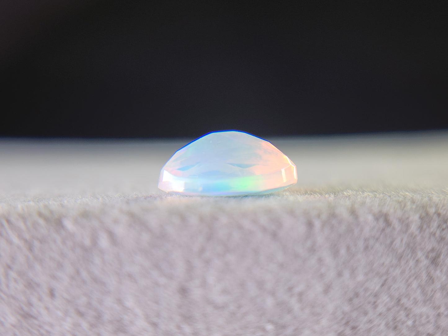0916-10　オパール　0.98ct