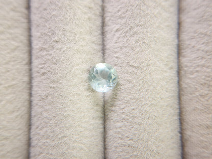 gBE-29　グリーンベリル　0.77ct