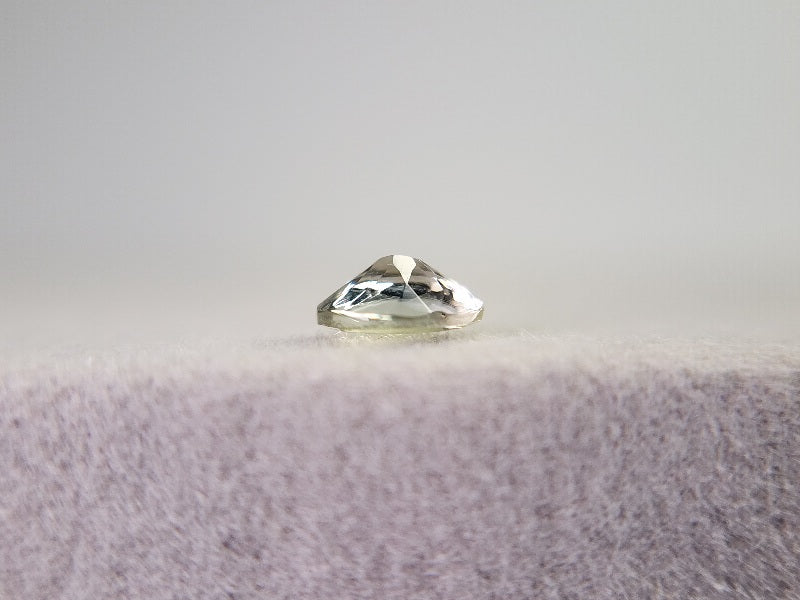 0654-3-1　ゾイサイト　0.33ct