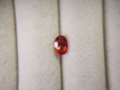 0152-1-11　バイカラーアンデシン　0.51ct