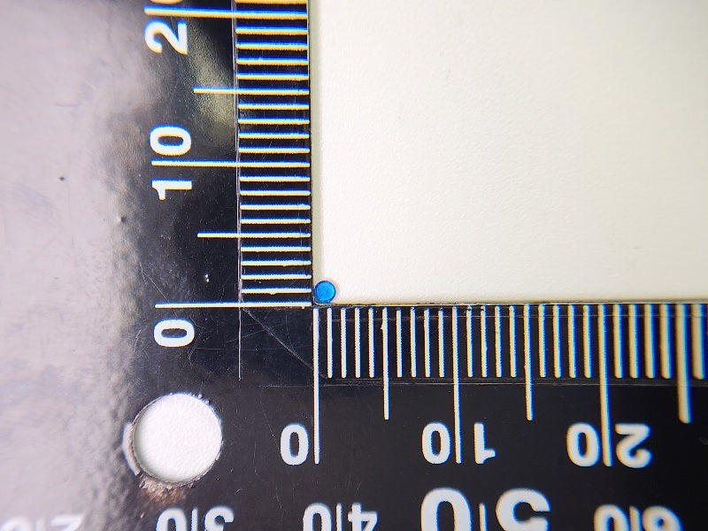 0129-5　アウイナイト　0.01ct