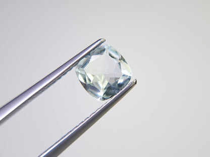 0878-4-7　グリーンベリル　0.73ct
