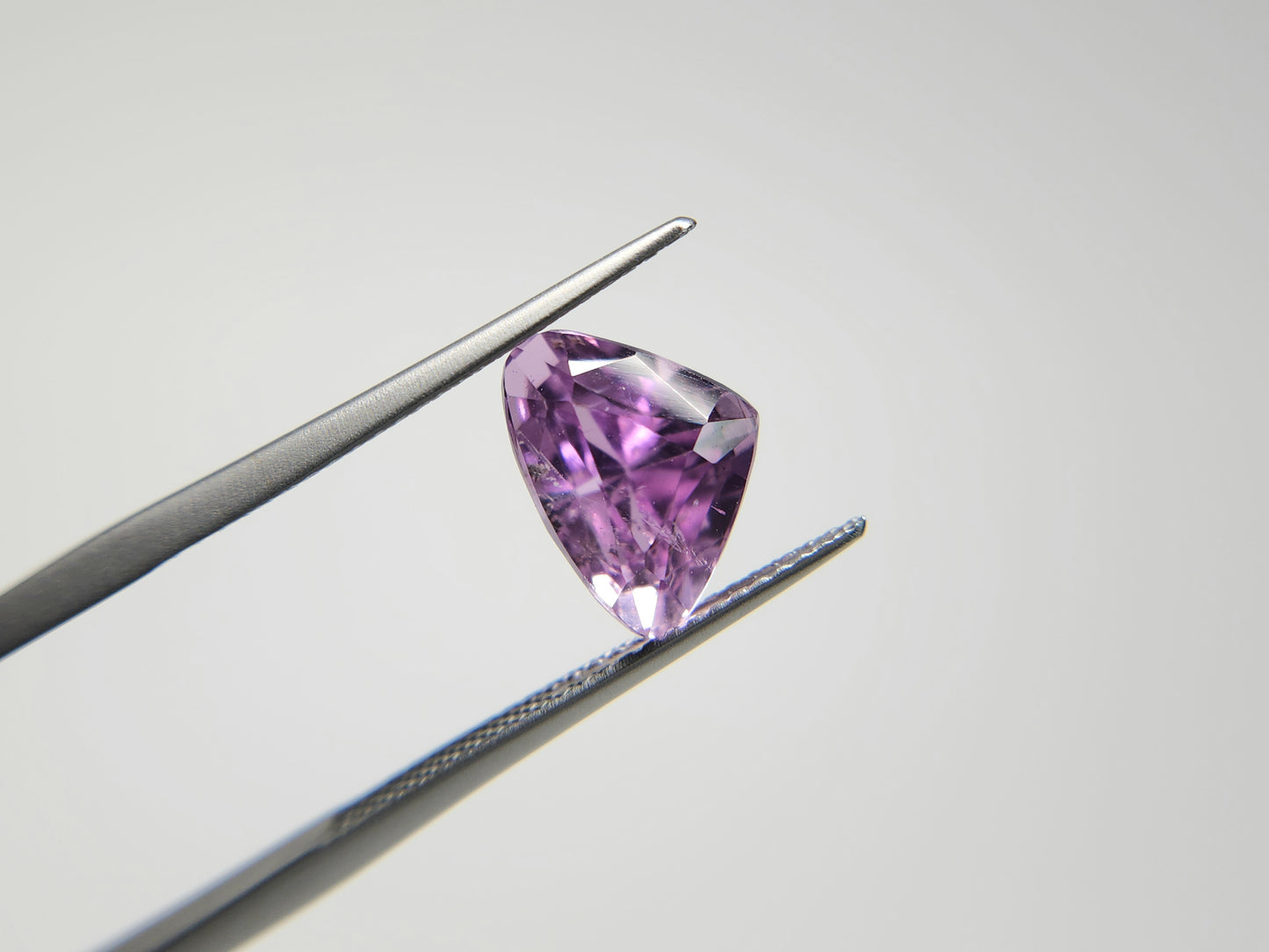 0874-4 クンツァイト 4.67ct