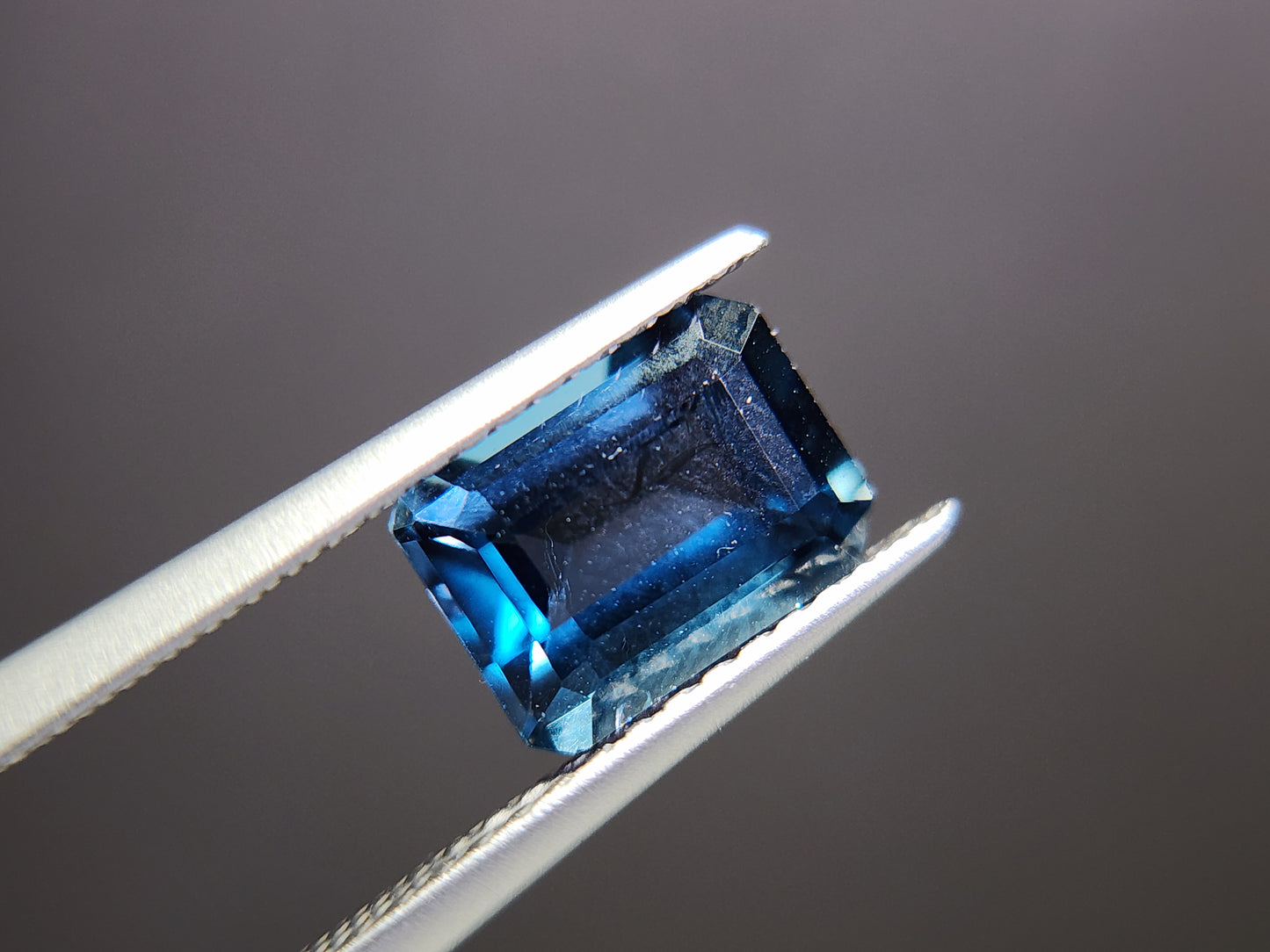 0931-8　ロンドンブルートパーズ　1.74ct