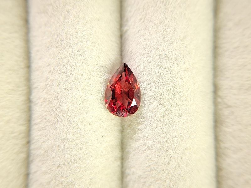 0910-3-15　ガーネット　1.49ct