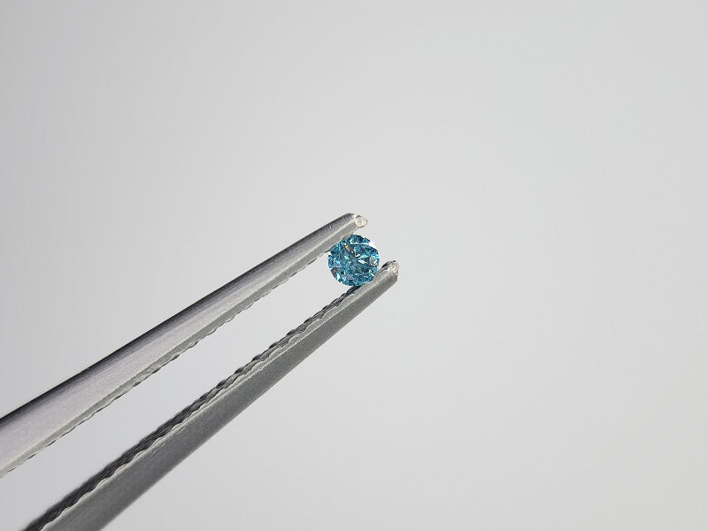 0015-3-9　ブルーダイヤモンド(トリートメント)　0.03ct
