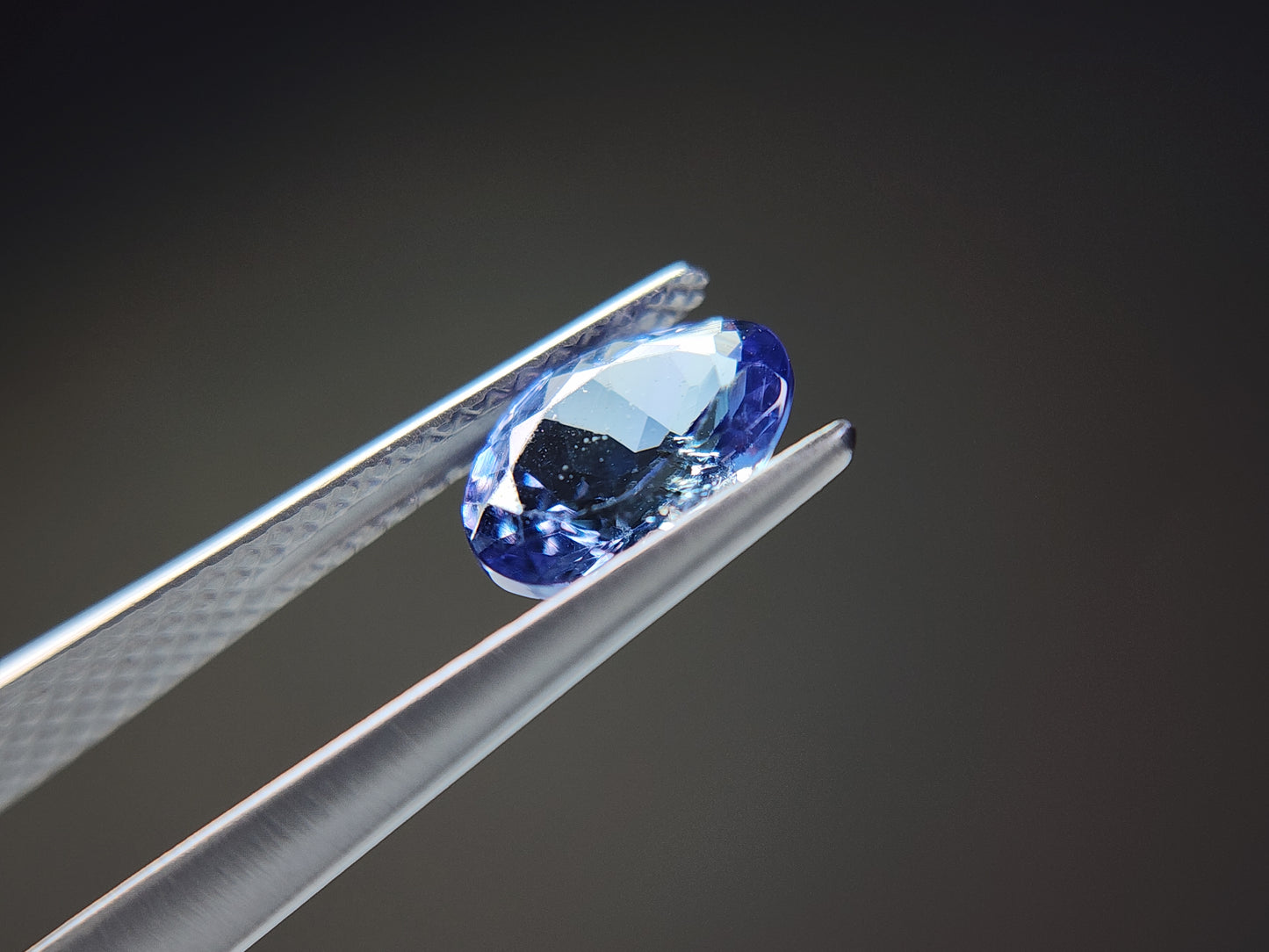 0876-20　バイカラータンザナイト　1.28ct