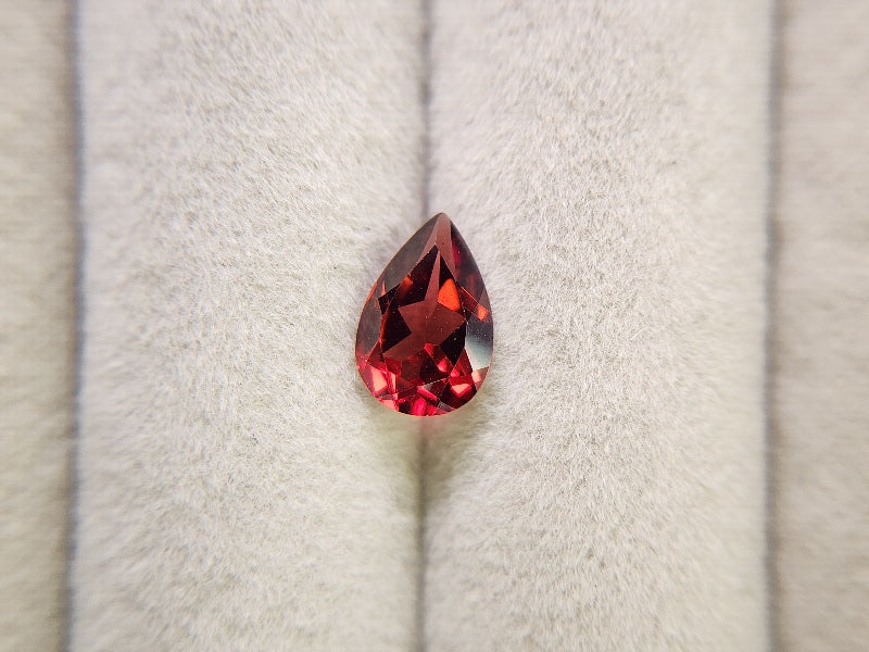 0910-3-5　ガーネット　1.44ct