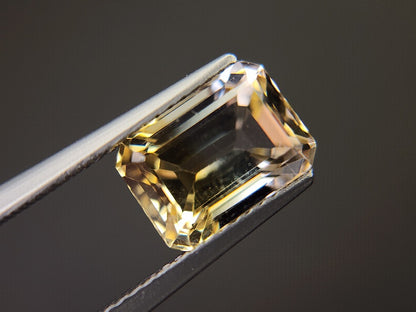 0365-3-5　バイカラーシトリン　3.27ct