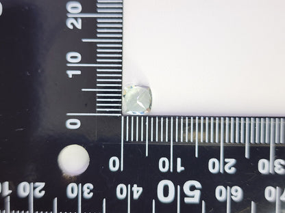 0878-4-2　グリーンベリル　0.87ct