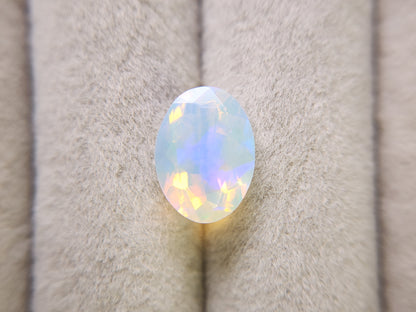 0916-5　オパール　2.25ct