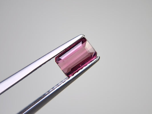 0879-20　トルマリン  0.74ct　