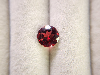 0910-5-4　ガーネット　2.28ct