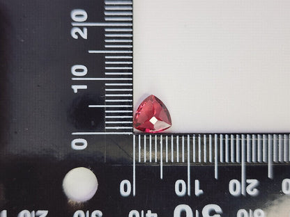 0910-1-16　ガーネット　1.39ct