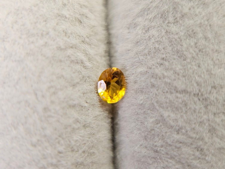 CND-10　コンドロダイト　0.11ct