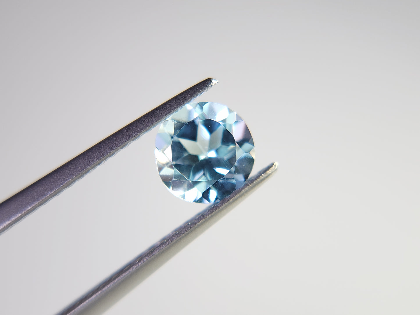 0917-28　ブルートパーズ　1.06ct