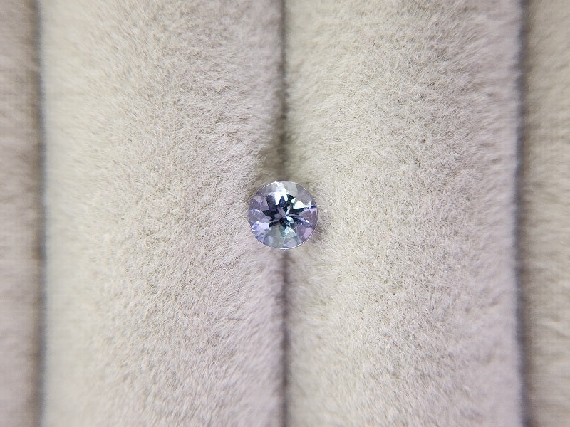 0657-27-6　ゾイサイト　0.41ct