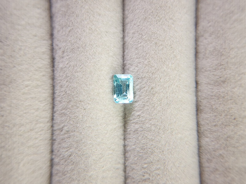 0462-4　アパタイト　0.74ct