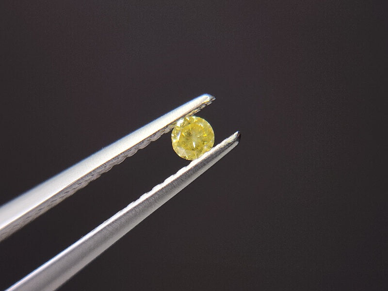 yeDM-8　イエローダイヤモンド　0.06ct