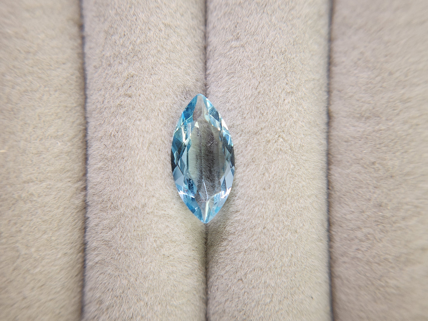 0917-4　ブルートパーズ　4.75ct