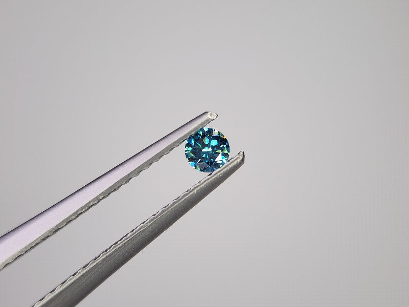 0015-3-1　ブルーダイヤモンド(トリートメント)　0.11ct