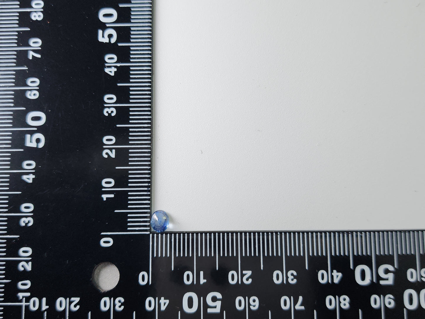 0904-3　サファイア　0.66ct
