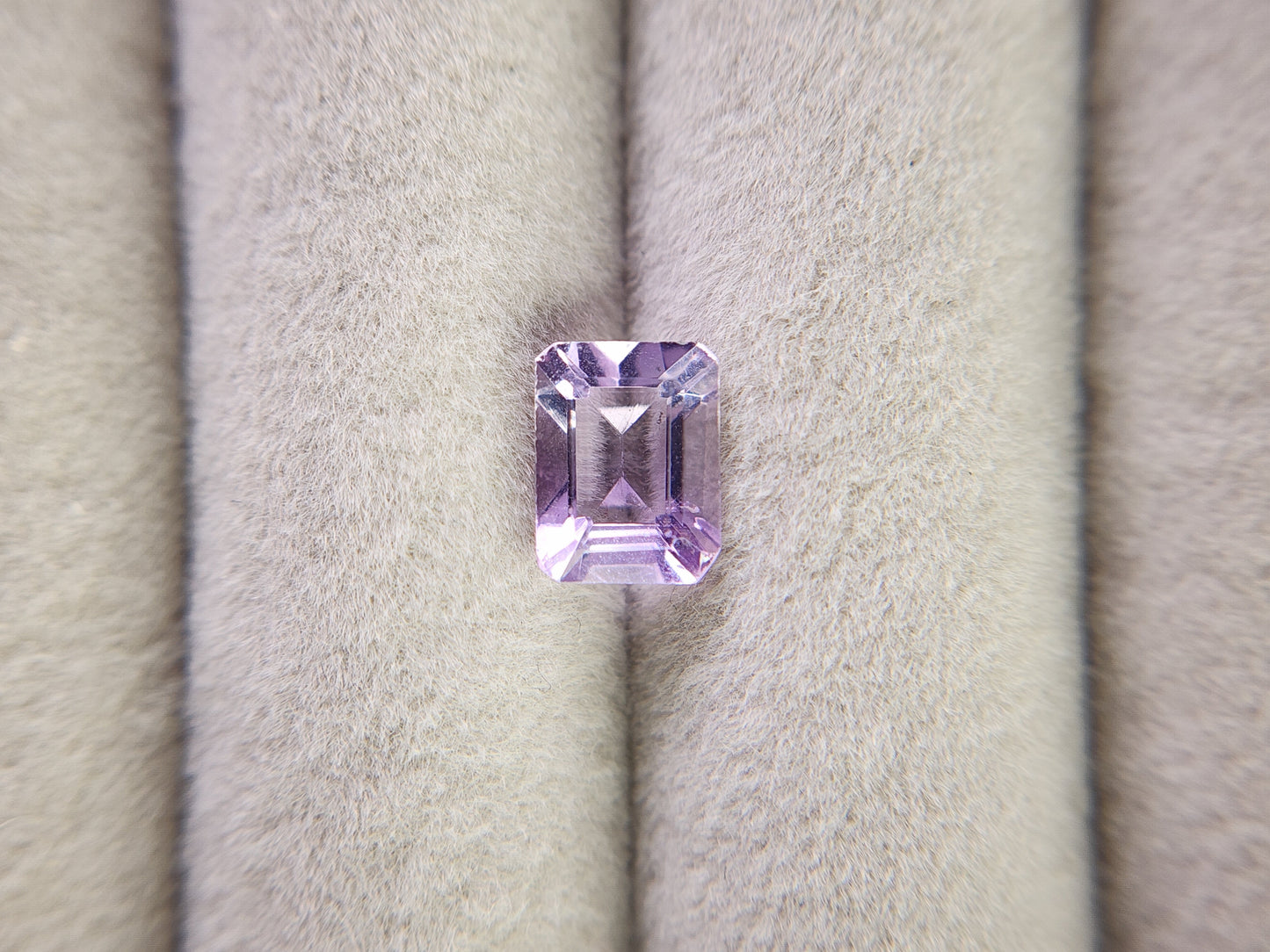 0919-6　アメジスト　1.33ct