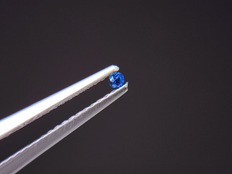 0129-3　アウイナイト　0.01ct