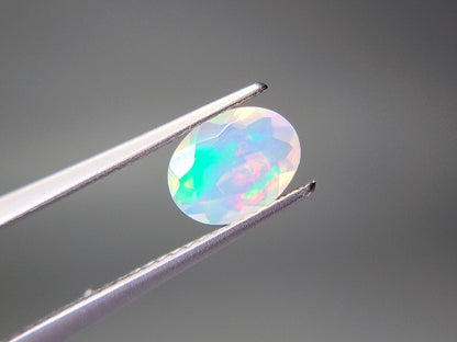 0909-1-3　オパール　0.67ct
