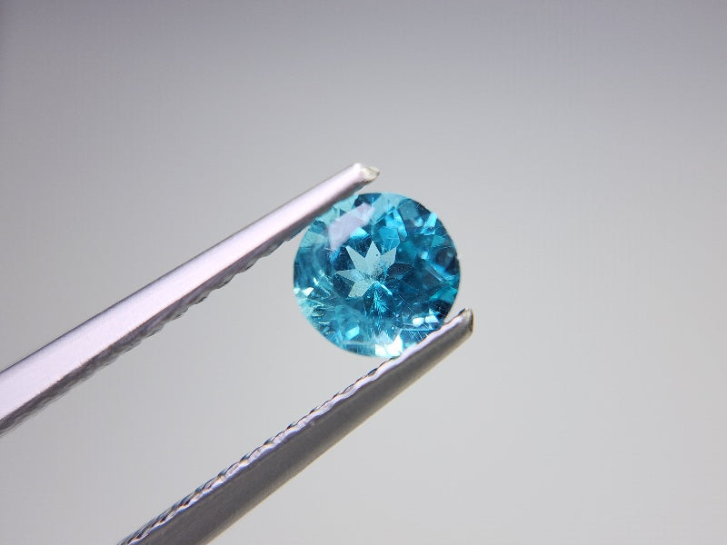 0471-5　アパタイト　0.61ct