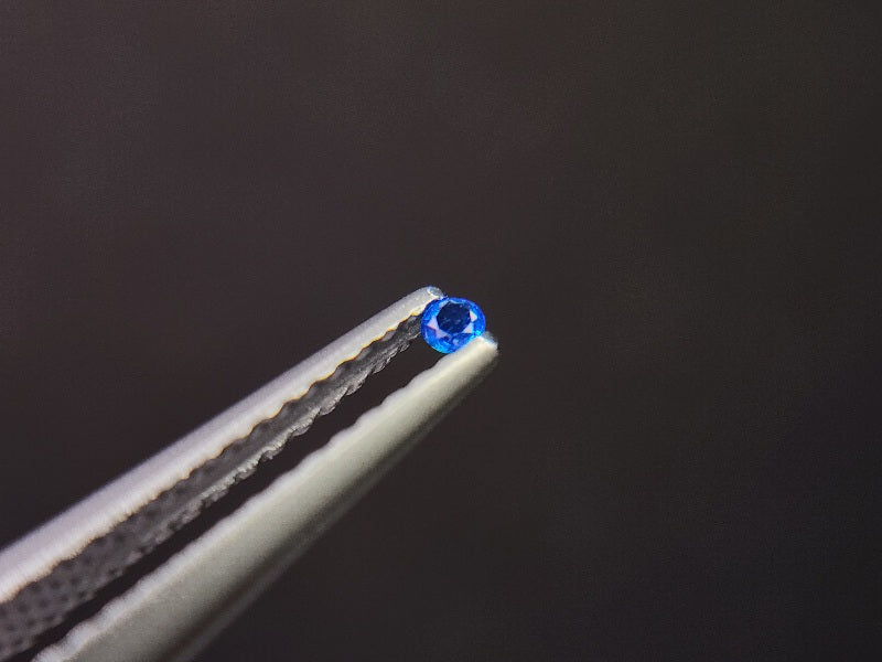 0129-4　アウイナイト　0.01ct