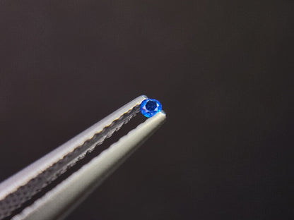 0129-4　アウイナイト　0.01ct